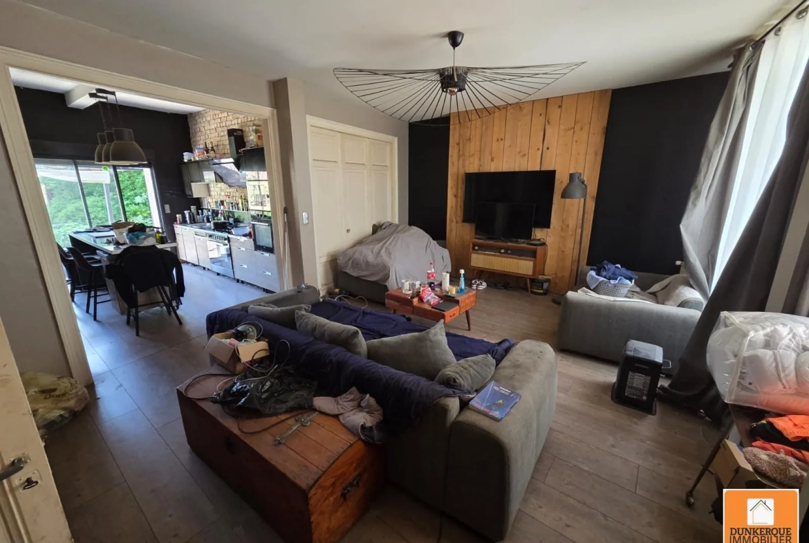 Maison à vendre à Bourbourg - Grand potentiel, environ 194 m², jardin, à rénover 
