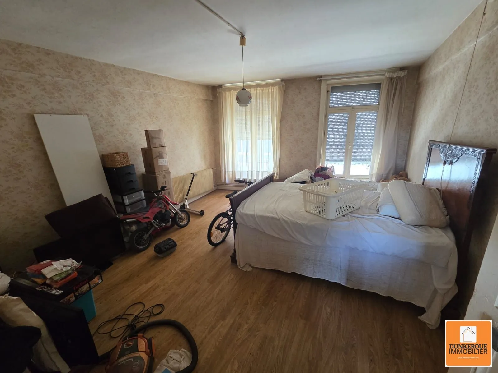 Maison à vendre à Bourbourg - Grand potentiel, environ 194 m², jardin, à rénover 