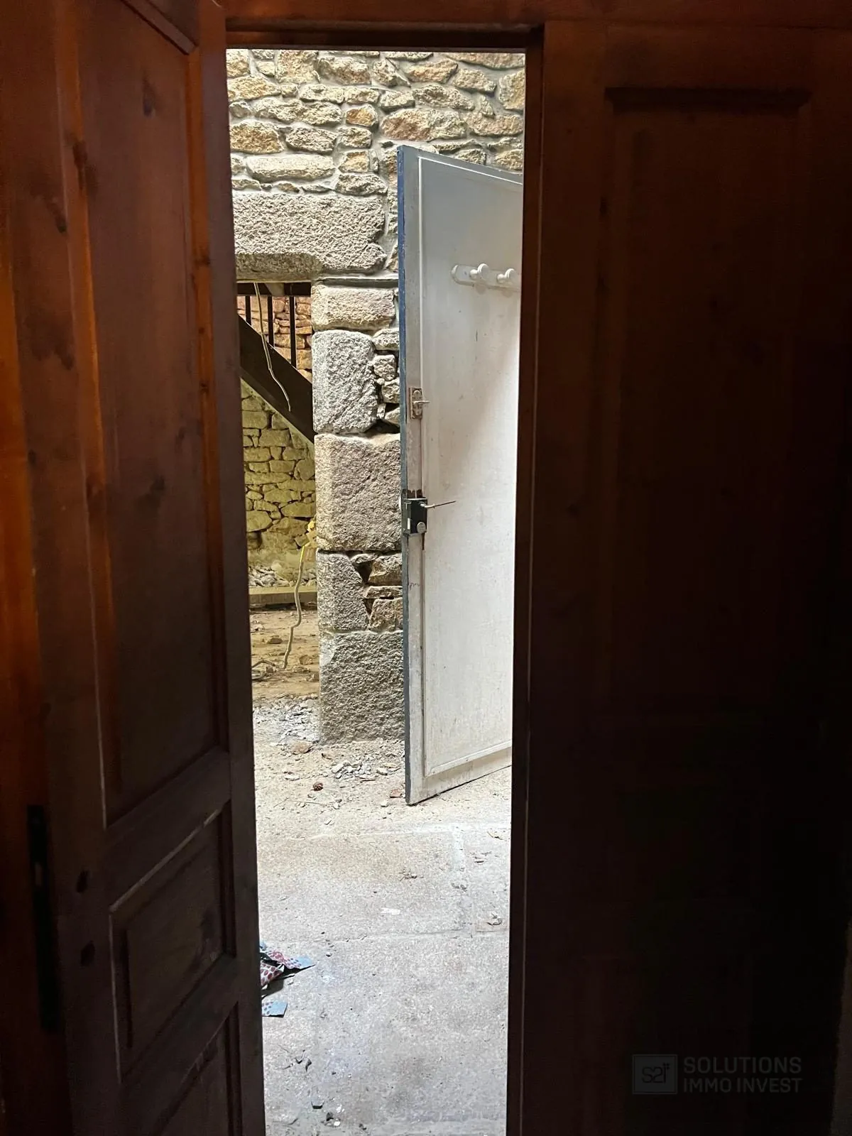 Maison de ville à rénover avec grand potentiel à Ploudalmézeau 