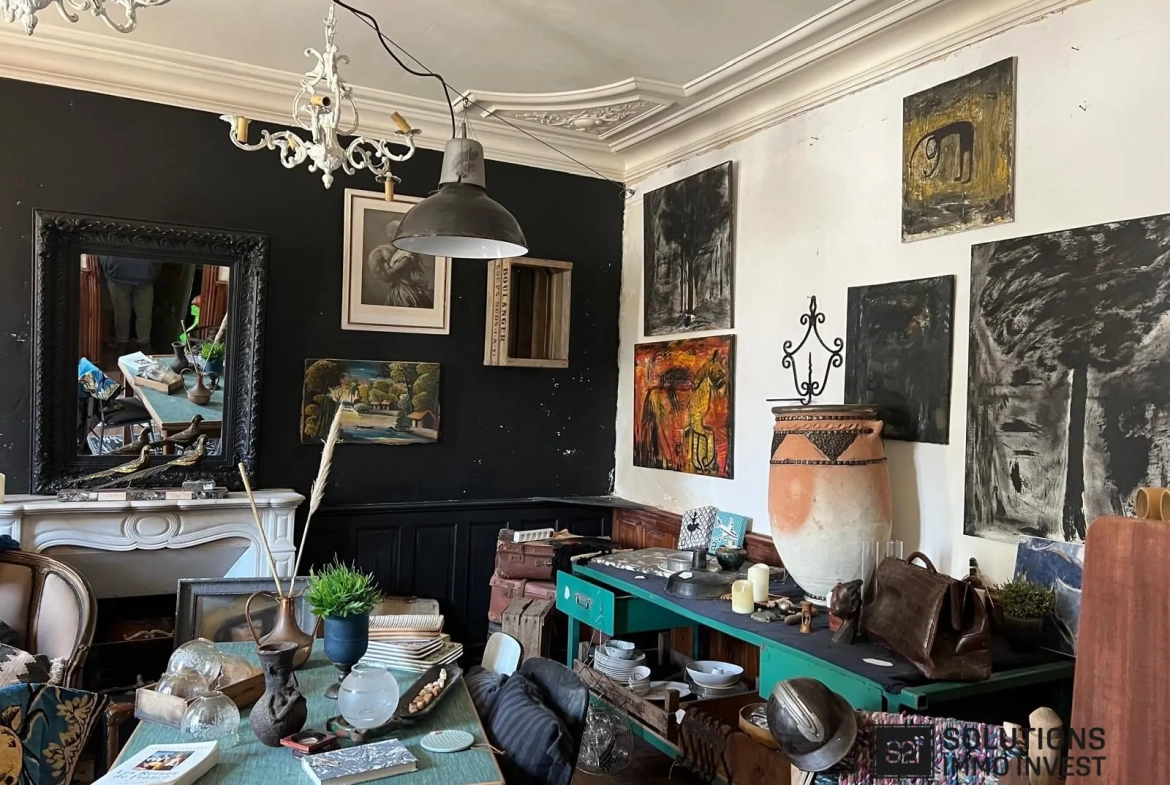 Maison de ville à rénover avec grand potentiel à Ploudalmézeau 