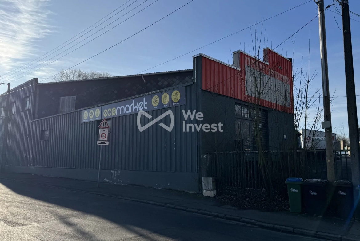 Grande surface commerciale à vendre à Fourmies - 700 m² avec parking 