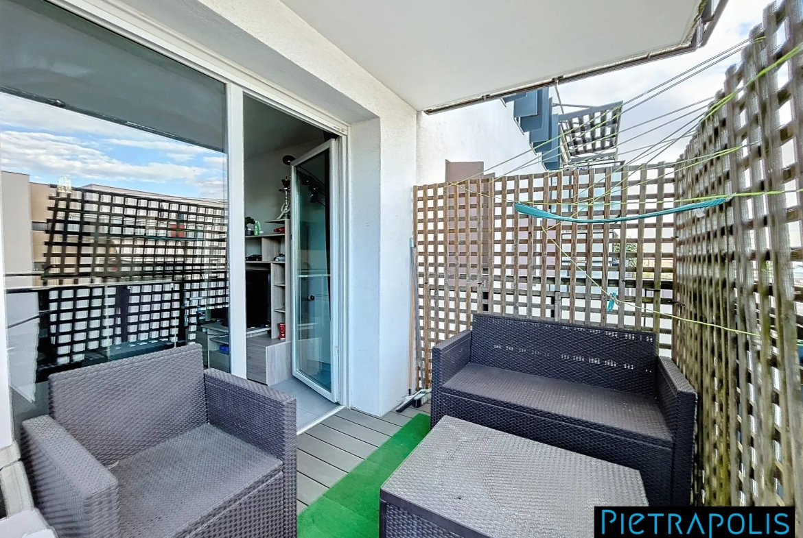 Appartements à vendre à Saint-Fons - 3 pièces, 56 m², proche commodités 