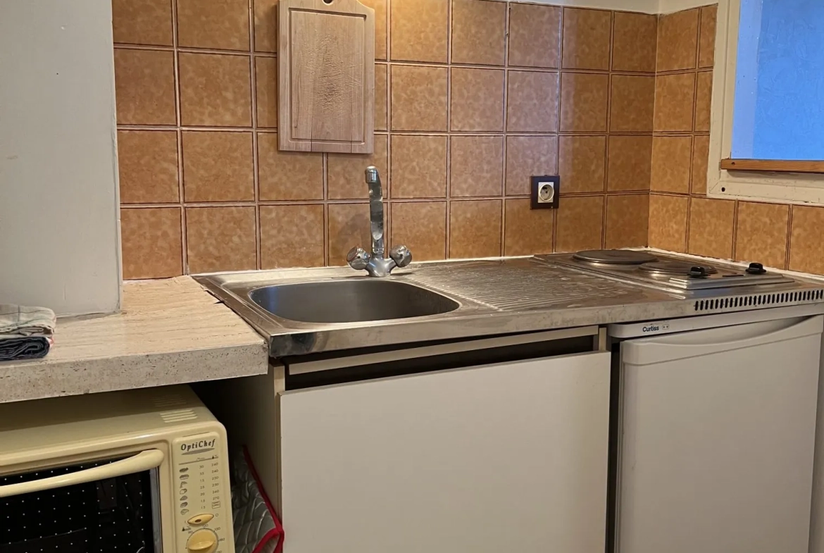 Studio à vendre à Blonville-sur-Mer avec balcon, parking privé et résidence calme 