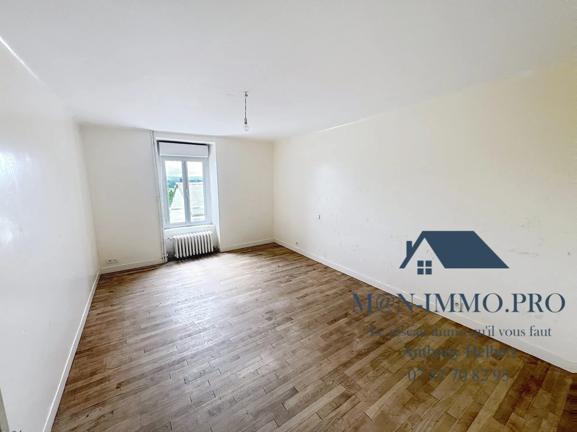 Maison en pierre à Plessala - 146 m² à rénover avec atelier et potentiel d'aménagement 