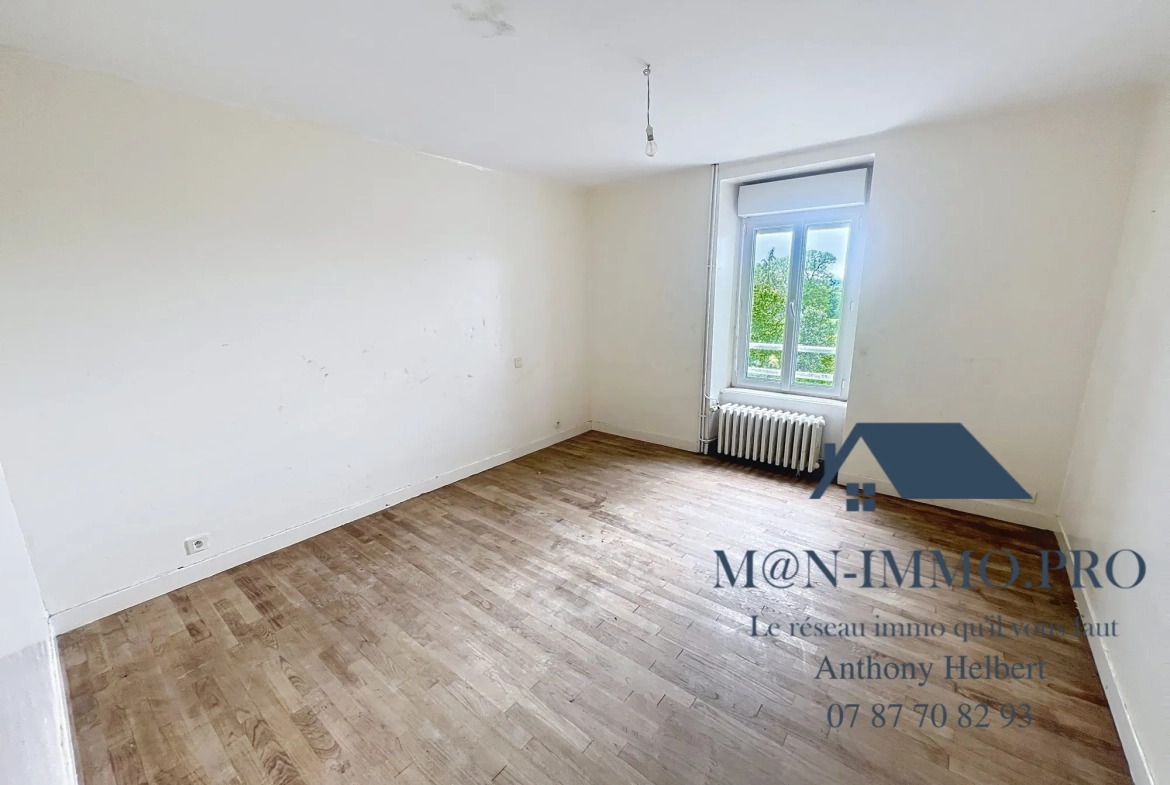 Maison en pierre à Plessala - 146 m² à rénover avec atelier et potentiel d'aménagement 
