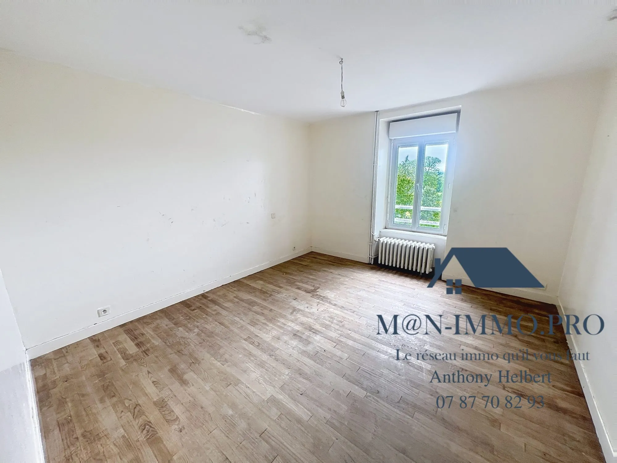 Maison en pierre à Plessala - 146 m² à rénover avec atelier et potentiel d'aménagement 