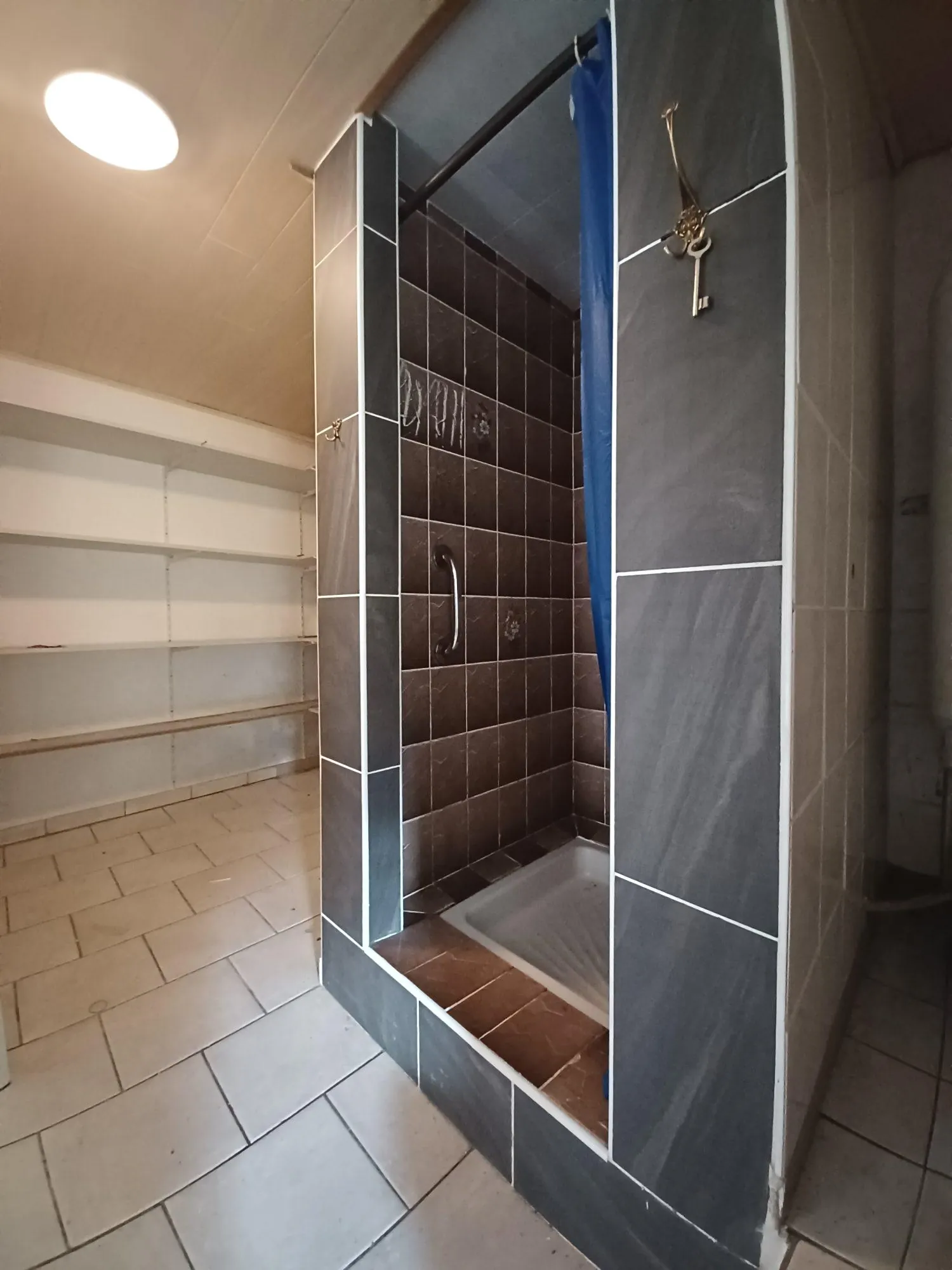 Maison à rénover de 65 m² avec jardin à Walscheid, proche Sarrebourg 