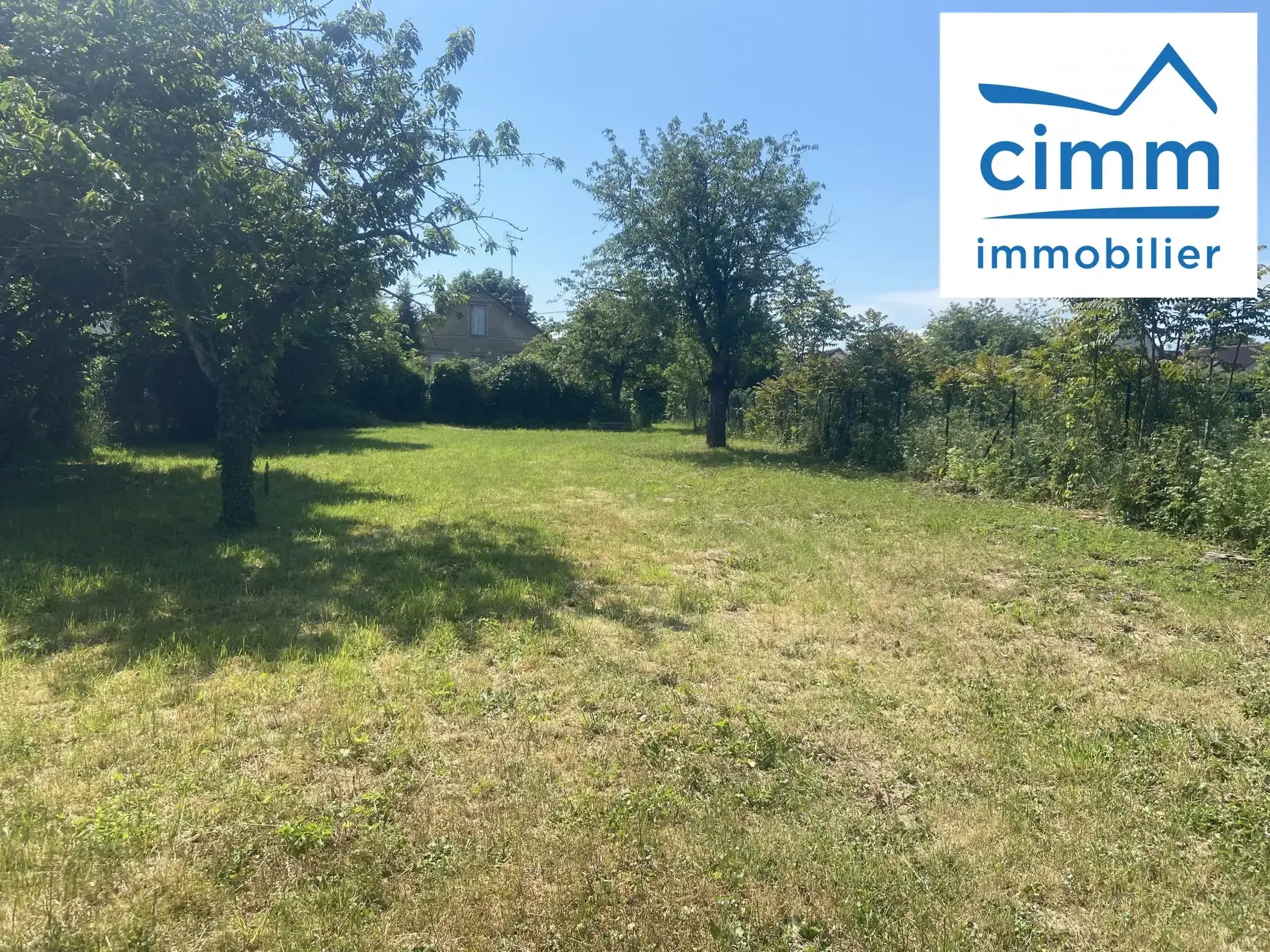 Terrain constructible à Amilly Viroy - Idéal pour votre maison familiale 