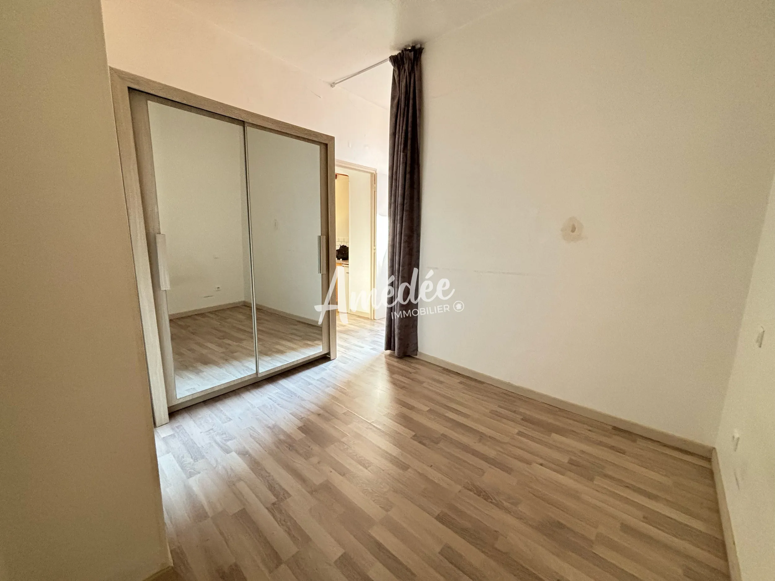 Appartement 2 pièces à vendre au centre-ville d'Albi avec charme et confort 