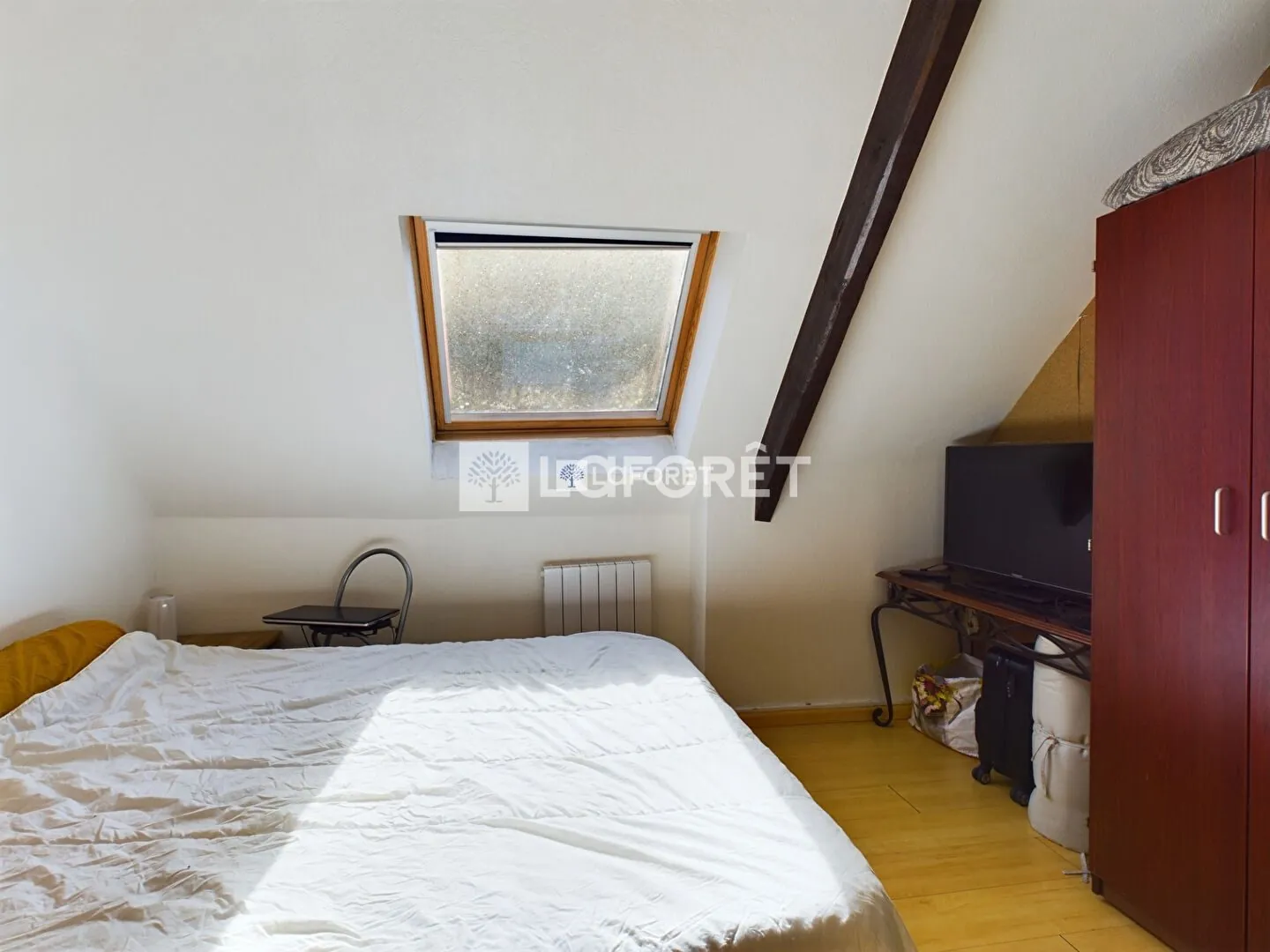 Bel appartement de style avec cachet au cœur de Pont-l'Abbé, 2 pièces, dernier étage 