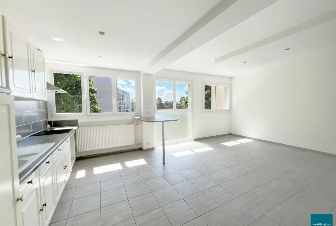 Appartement F2 à vendre à Hérouville-Saint-Clair, idéal premier achat ou investissement 