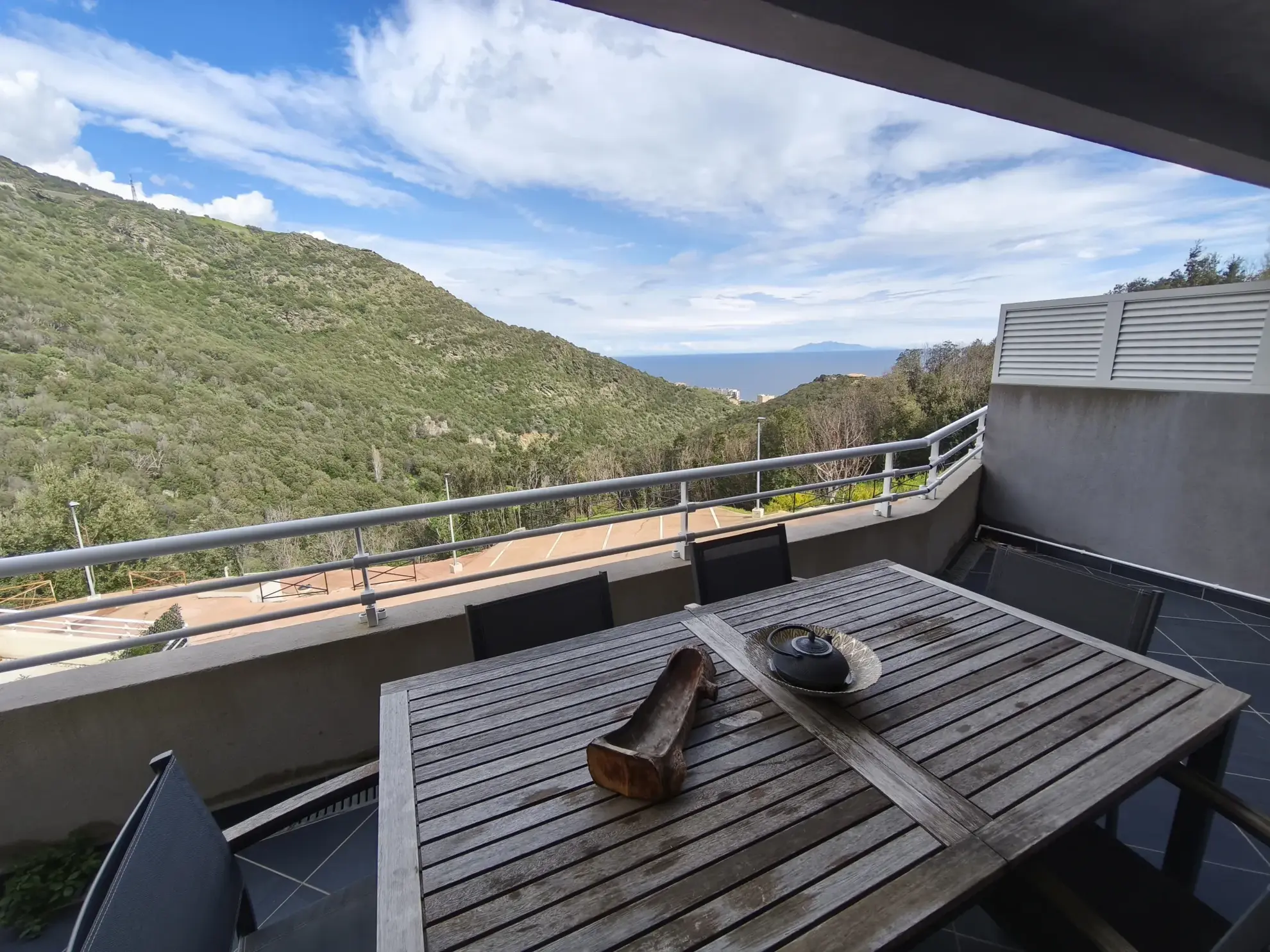 Appartement T2 récent avec vue mer à Ville-Di-Pietrabugno 