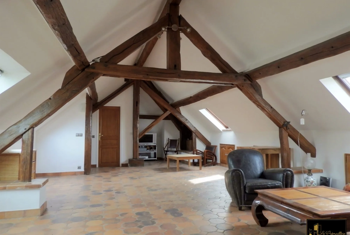 Bel appartement 3 chambres à Rochefort-en-Yvelines, dernier étage avec cave, proche forêt 
