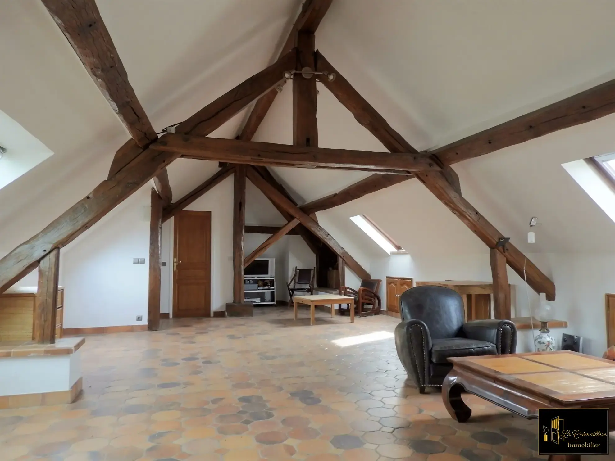 Bel appartement 3 chambres à Rochefort-en-Yvelines, dernier étage avec cave, proche forêt 