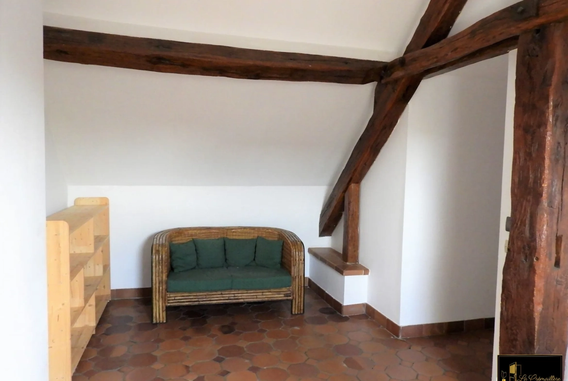 Bel appartement 3 chambres à Rochefort-en-Yvelines, dernier étage avec cave, proche forêt 
