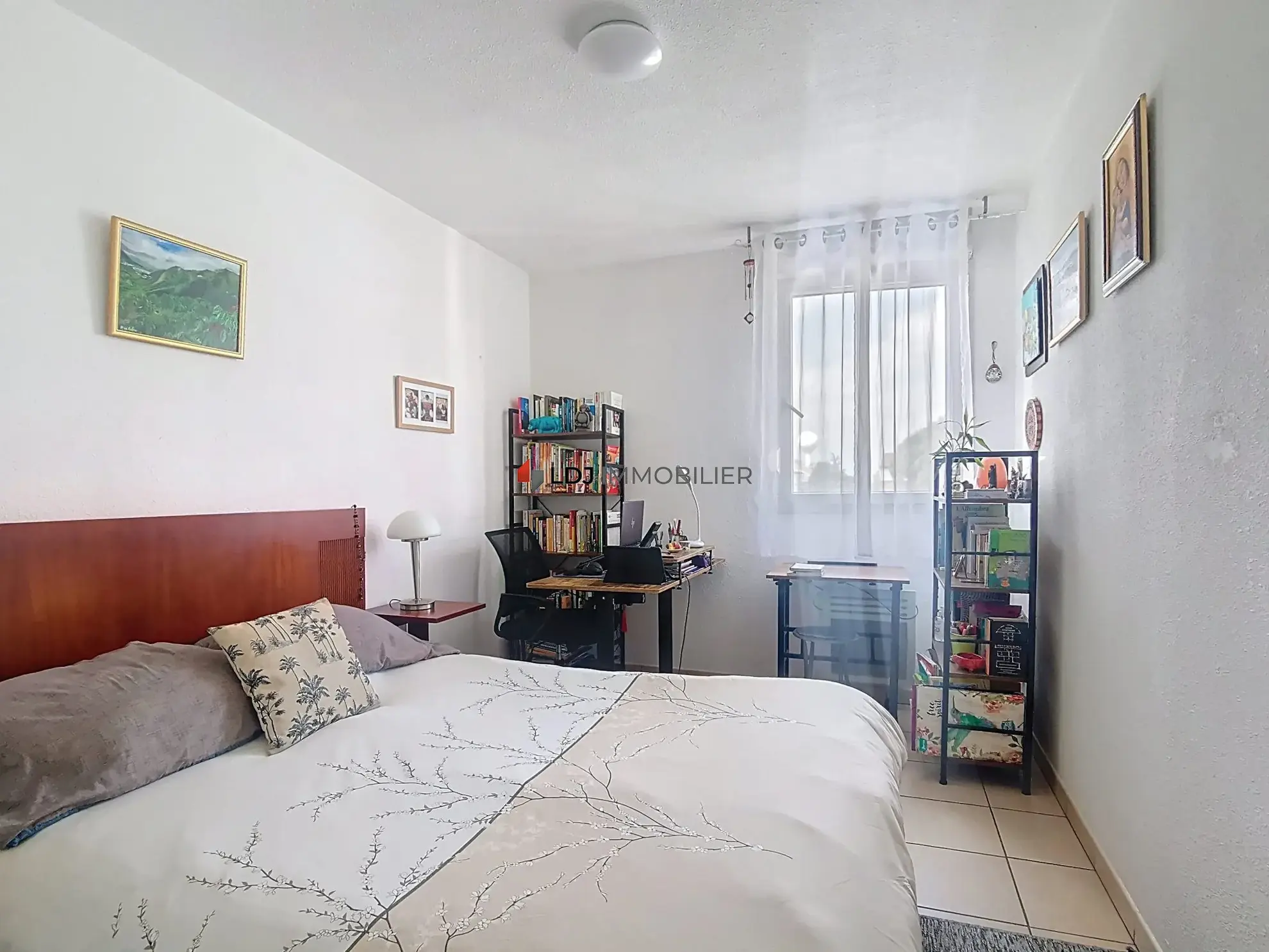 Appartement T3 à vendre à Saint-Estève avec terrasse et piscine 