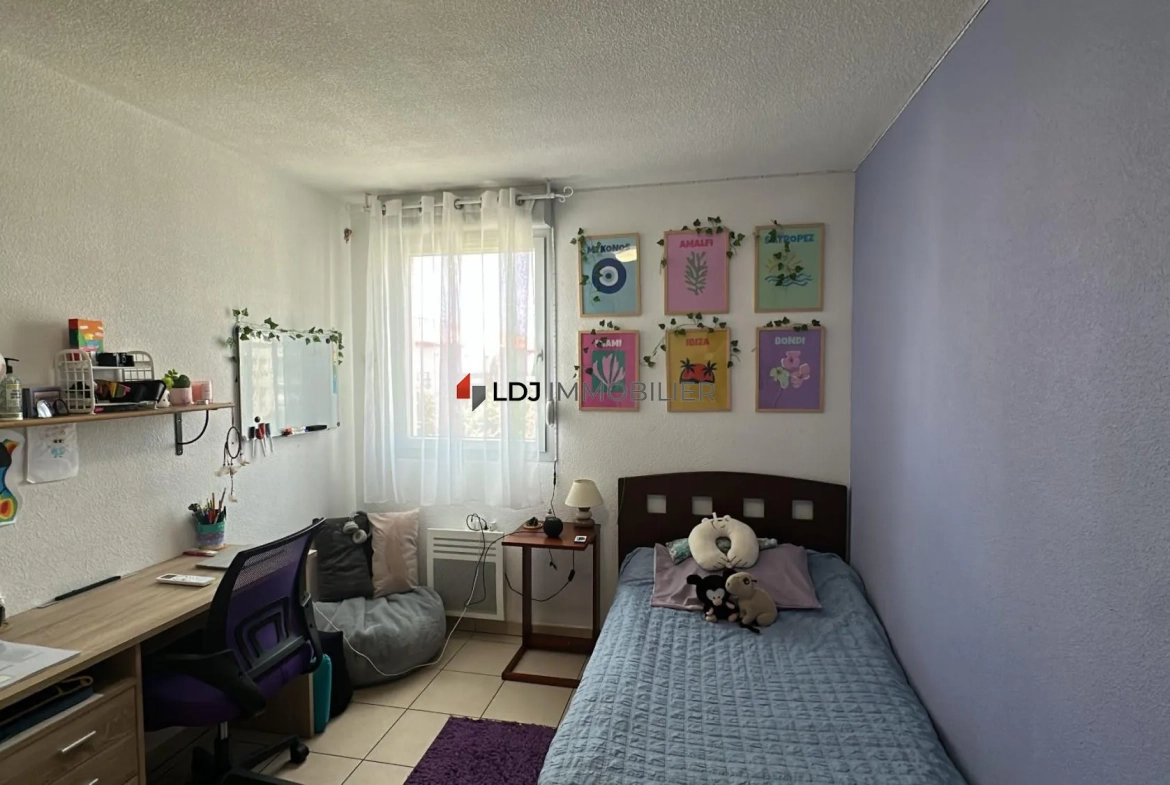 Appartement T3 à vendre à Saint-Estève avec terrasse et piscine 