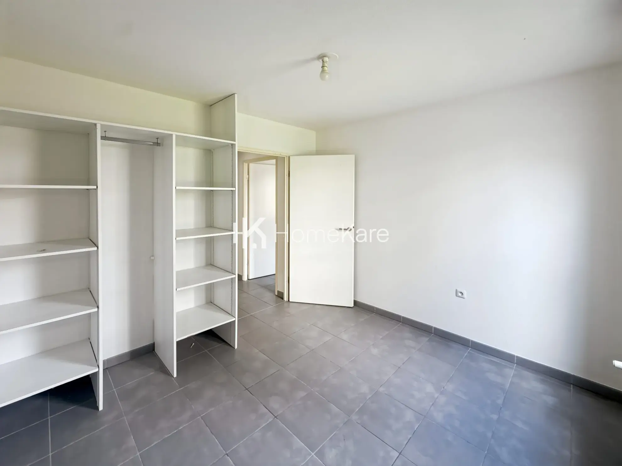 Bel appartement T3 à Toulouse avec terrasse et parking en rez-de-chaussée 