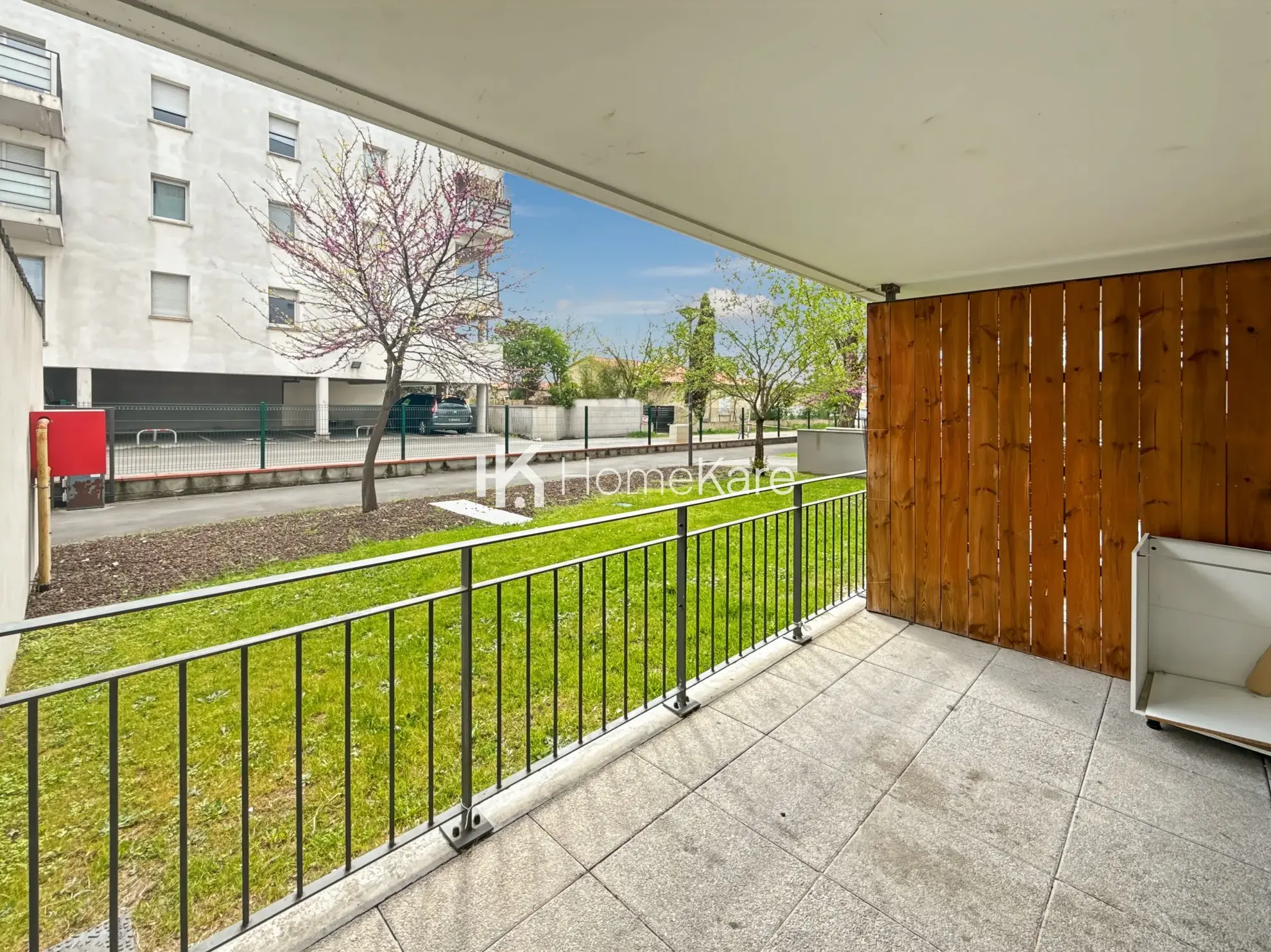 Bel appartement T3 à Toulouse avec terrasse et parking en rez-de-chaussée 