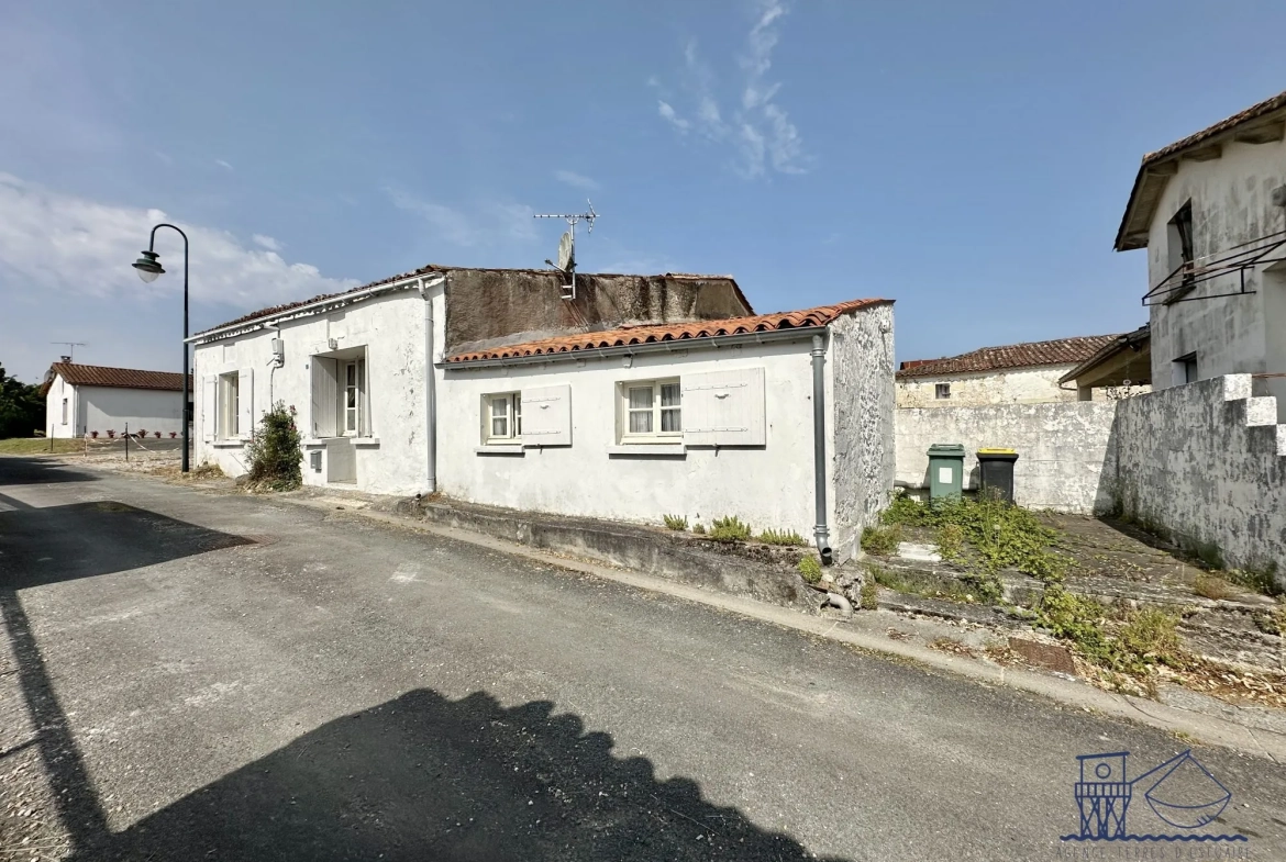 Maison charentaise avec vue sur l'estuaire de la Gironde à Floirac 