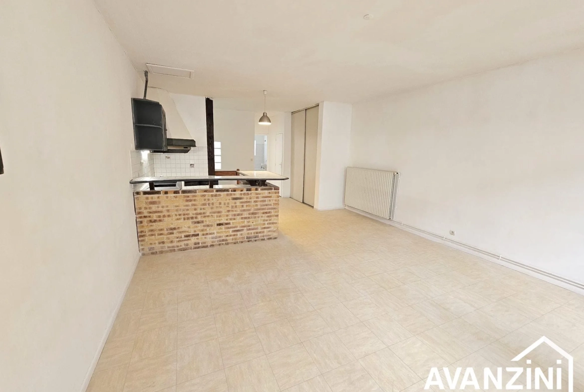Grand duplex 3/4 pièces en centre-ville de Meaux - Investissement ou profession libérale 