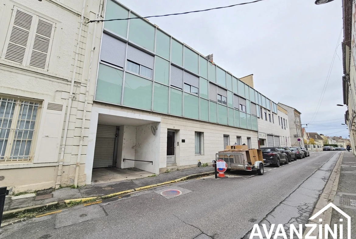 Grand duplex 3/4 pièces en centre-ville de Meaux - Investissement ou profession libérale 