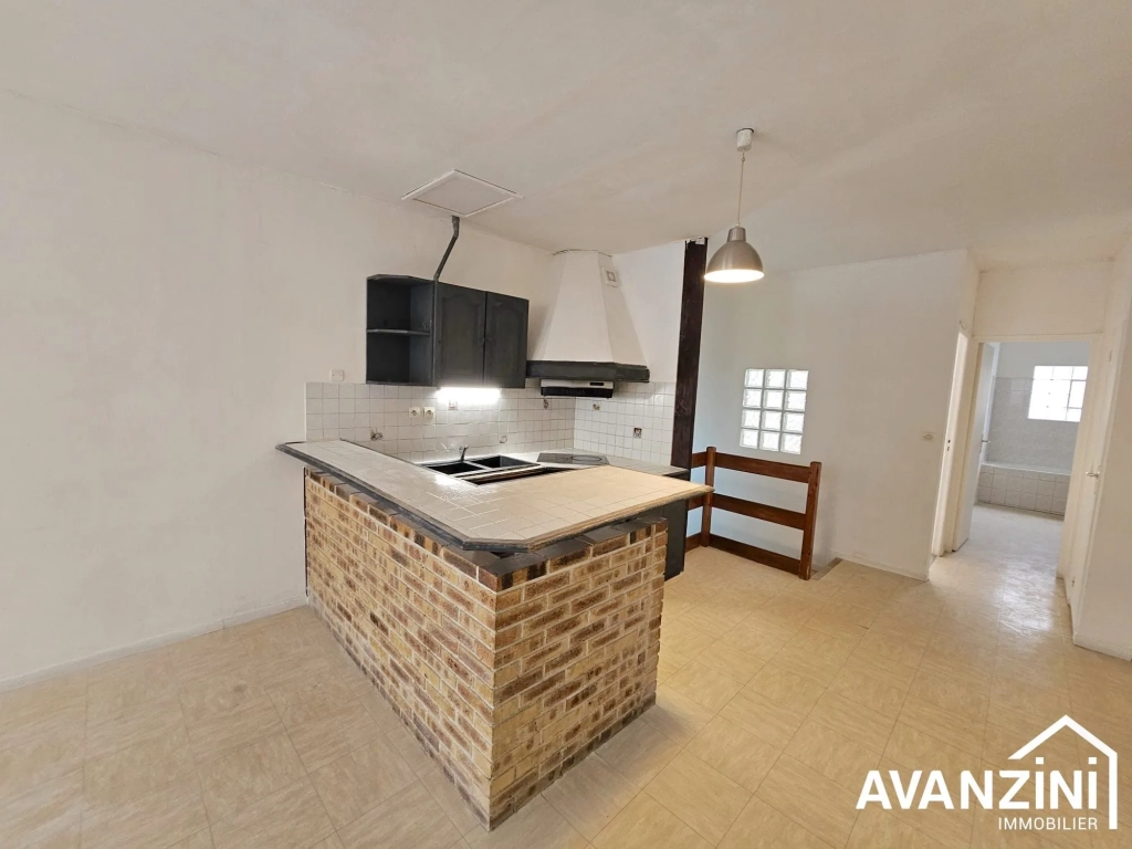 Grand duplex 3/4 pièces en centre-ville de Meaux - Investissement ou profession libérale