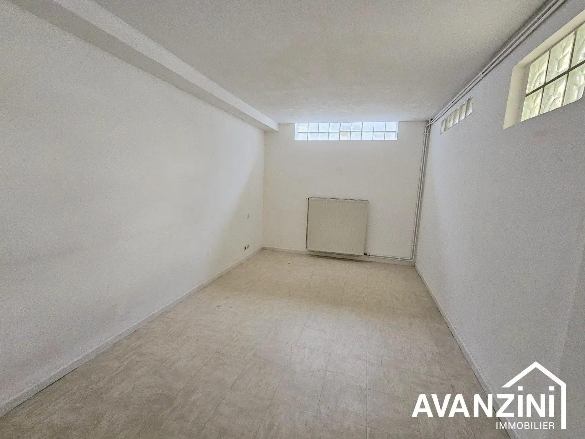 Grand duplex 3/4 pièces en centre-ville de Meaux - Investissement ou profession libérale 