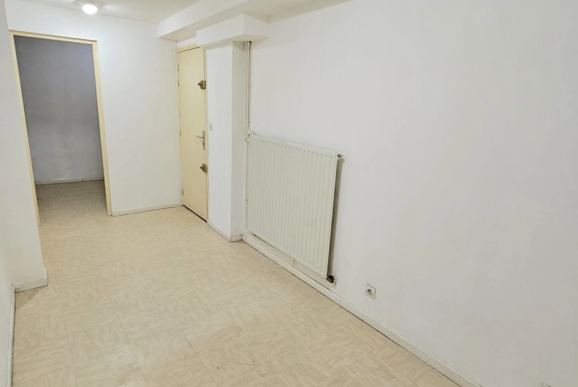 Grand duplex 3/4 pièces en centre-ville de Meaux - Investissement ou profession libérale 