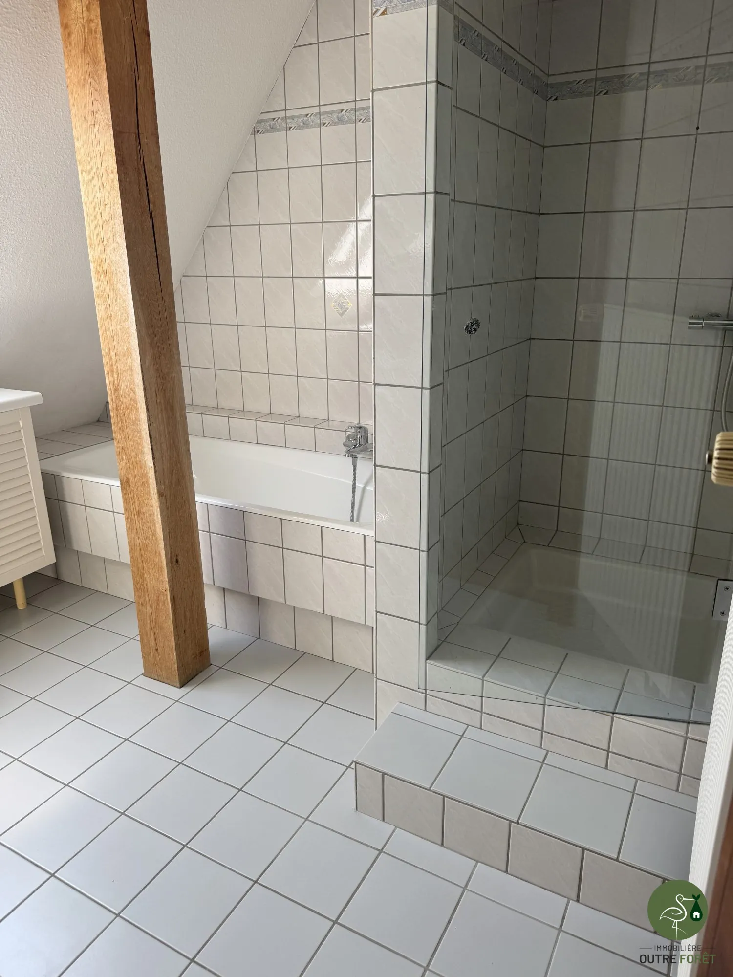 Maison mitoyenne alsacienne à Hermerswiller de 88 m² avec garage et cheminée 