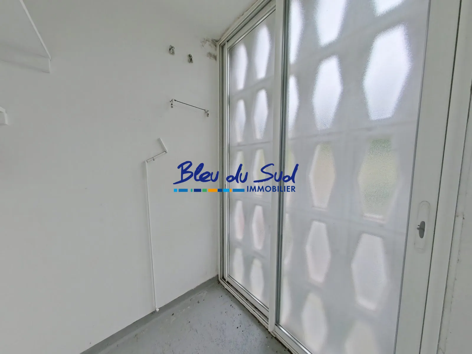 Appartement T2 traversant avec balcon, cave et garage à Vernet-les-Bains 