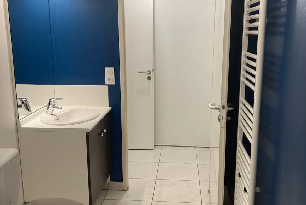 Charmant studio de 33 m² au centre d'Andernos-les-Bains avec balcon, ascenseur et vue dégagée 