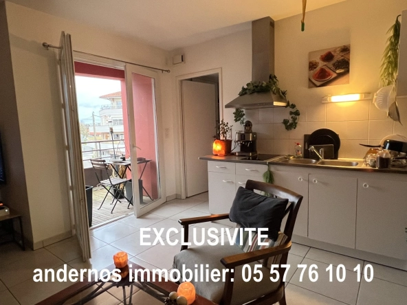 Charmant studio de 33 m² au centre d'Andernos-les-Bains avec balcon, ascenseur et vue dégagée