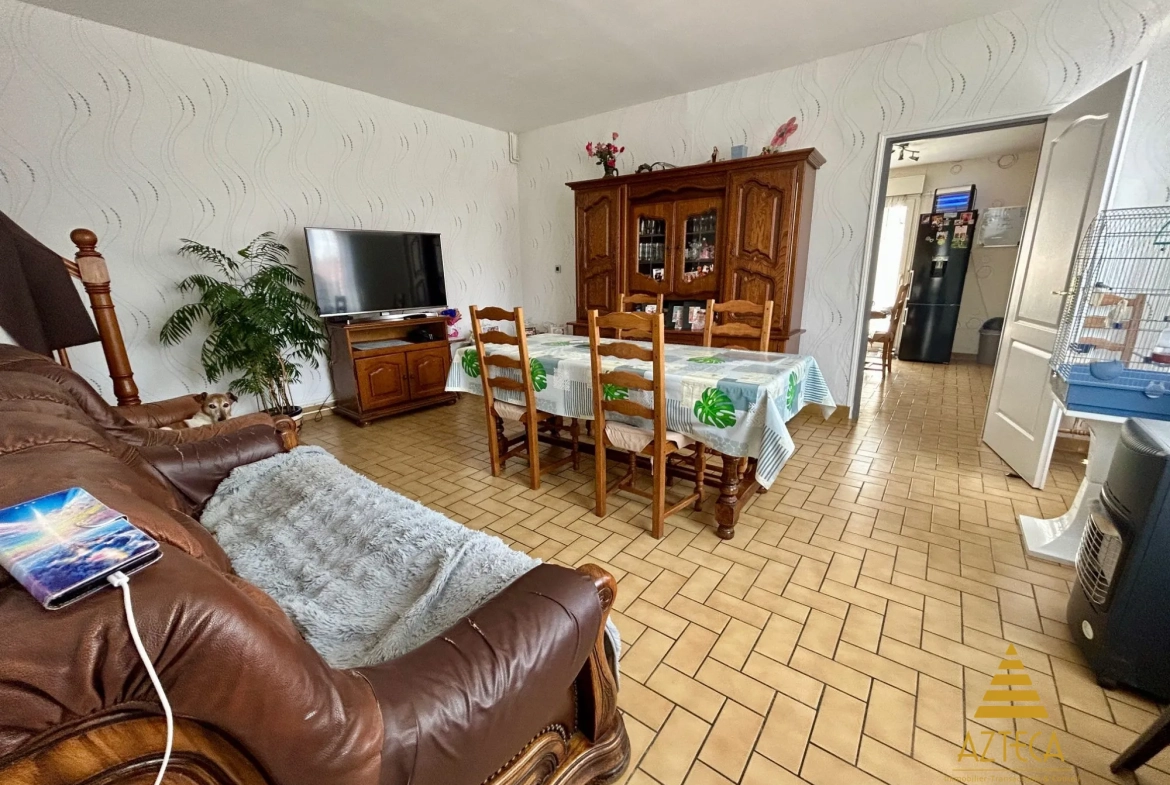 Maison à vendre à Estrun avec grand terrain et garage - Provençale et lumineuse 