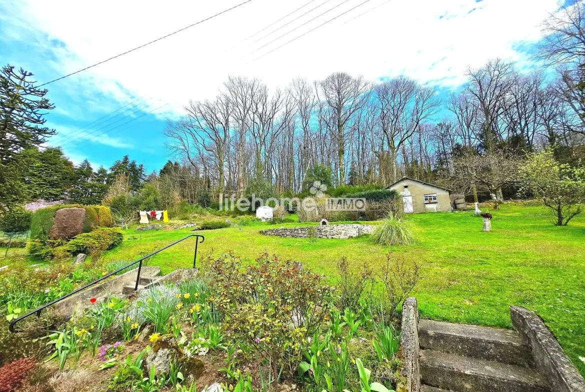 Maison à Saint-Vaury avec grand terrain, piscine et vente en ligne 