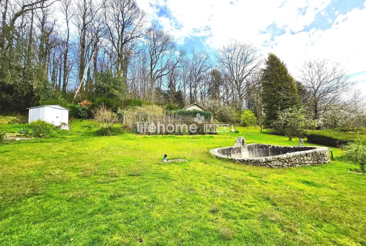 Maison à Saint-Vaury avec grand terrain, piscine et vente en ligne 
