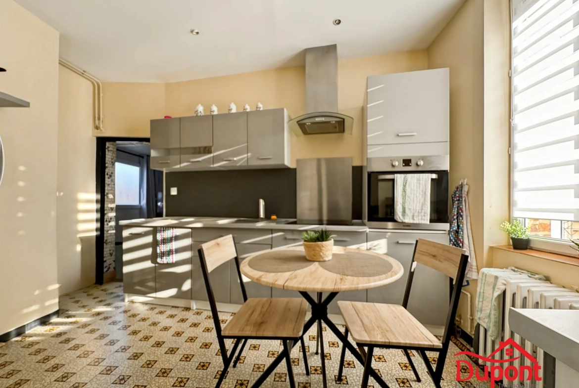 Maison individuelle à Bertry de 127,34 m² avec jardin et cave 