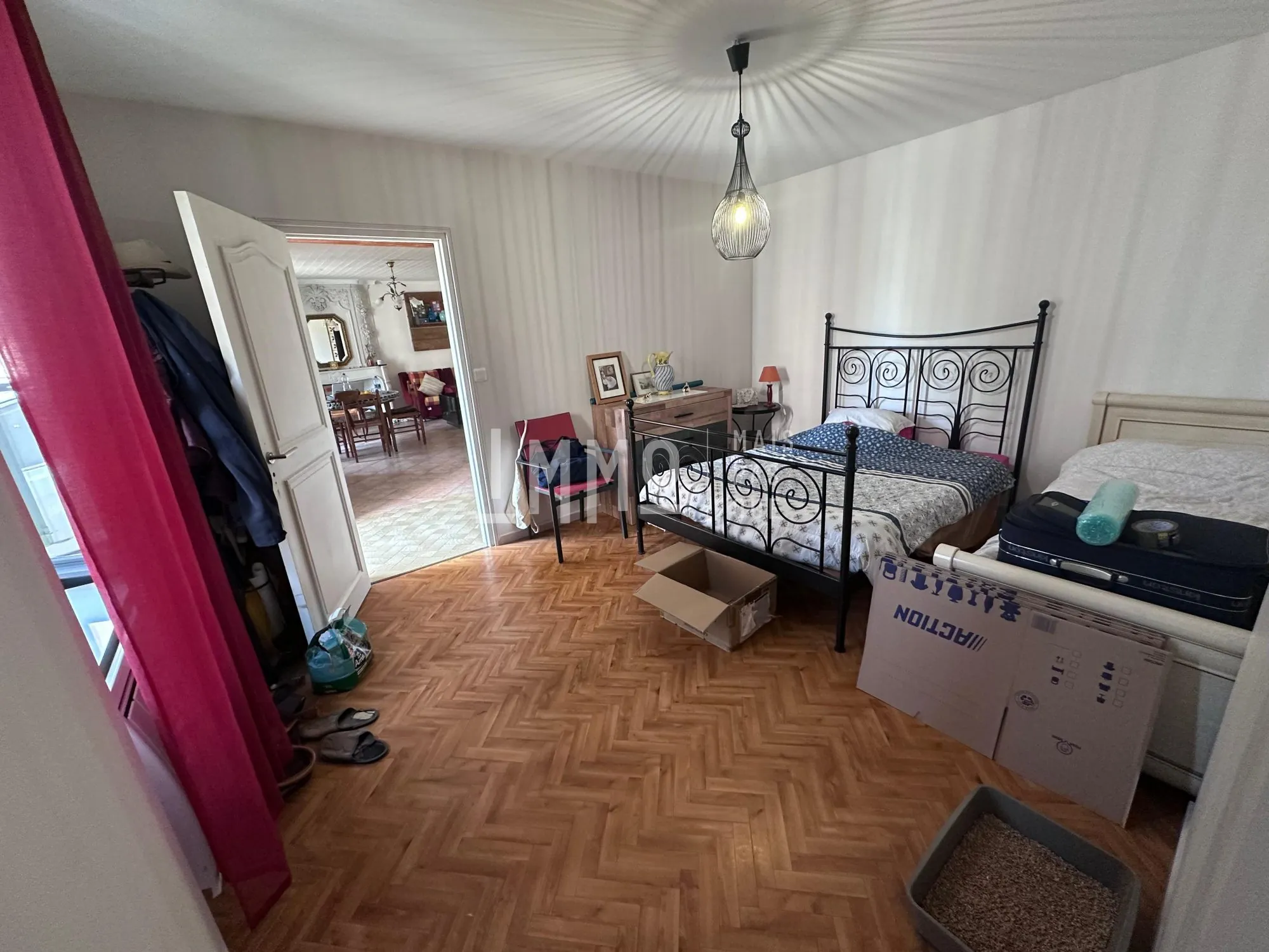 Maison à Mayet avec 3 chambres, jardin et dépendance - Qualité et confort 