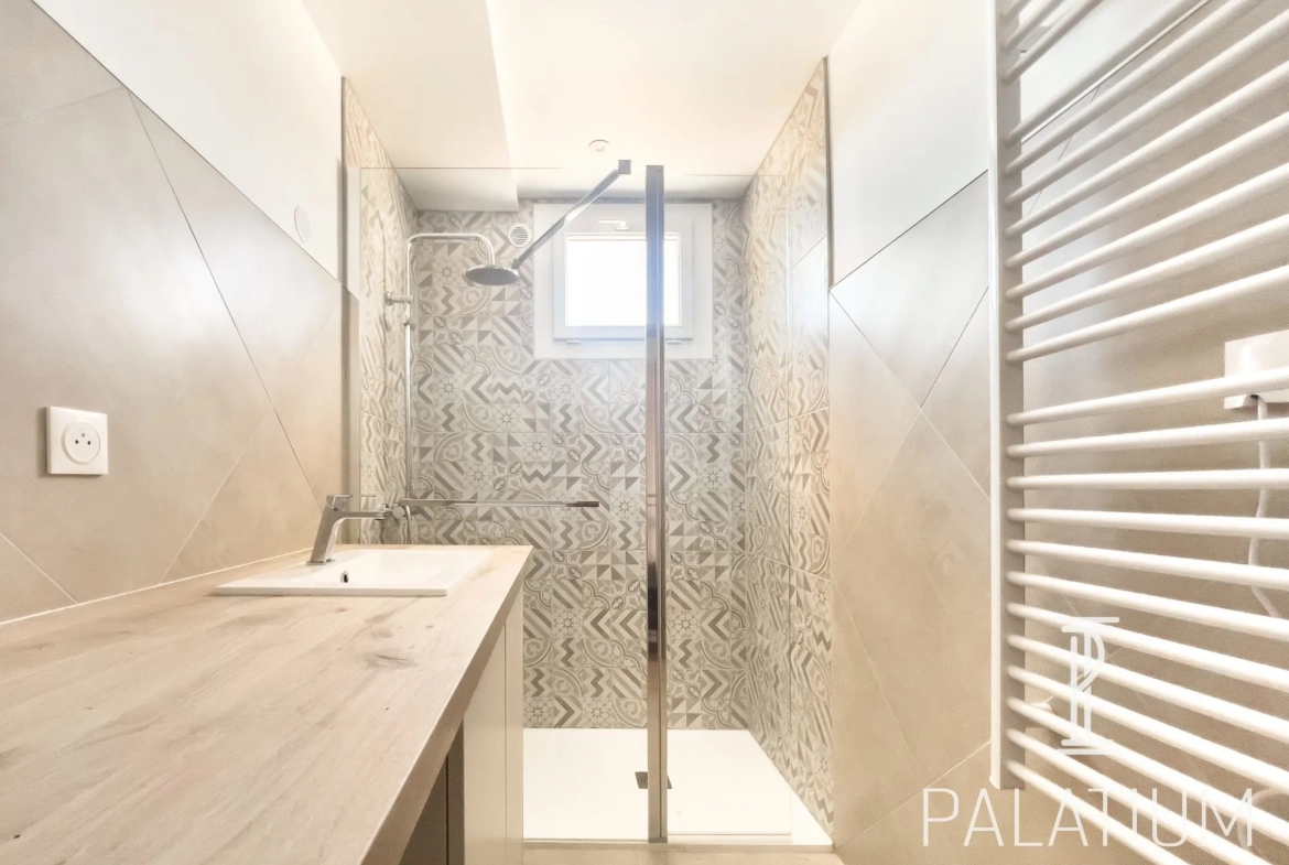 Appartement T3 rénové de 49 m² à Gap avec terrasse et cave 