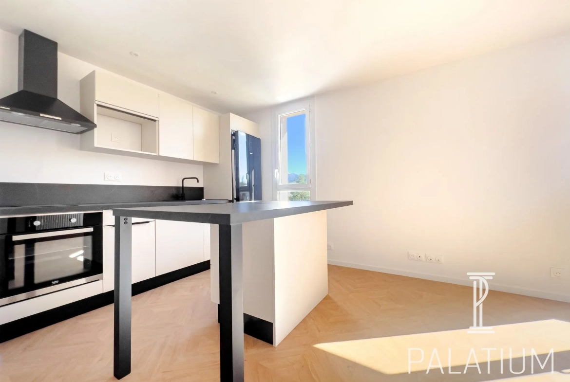 Appartement T3 rénové de 49 m² à Gap avec terrasse et cave 
