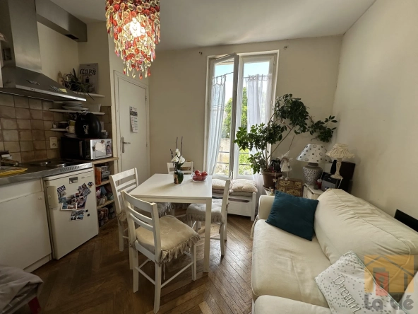 Immeuble à vendre à Agen avec deux appartements locatifs au cœur du centre-ville