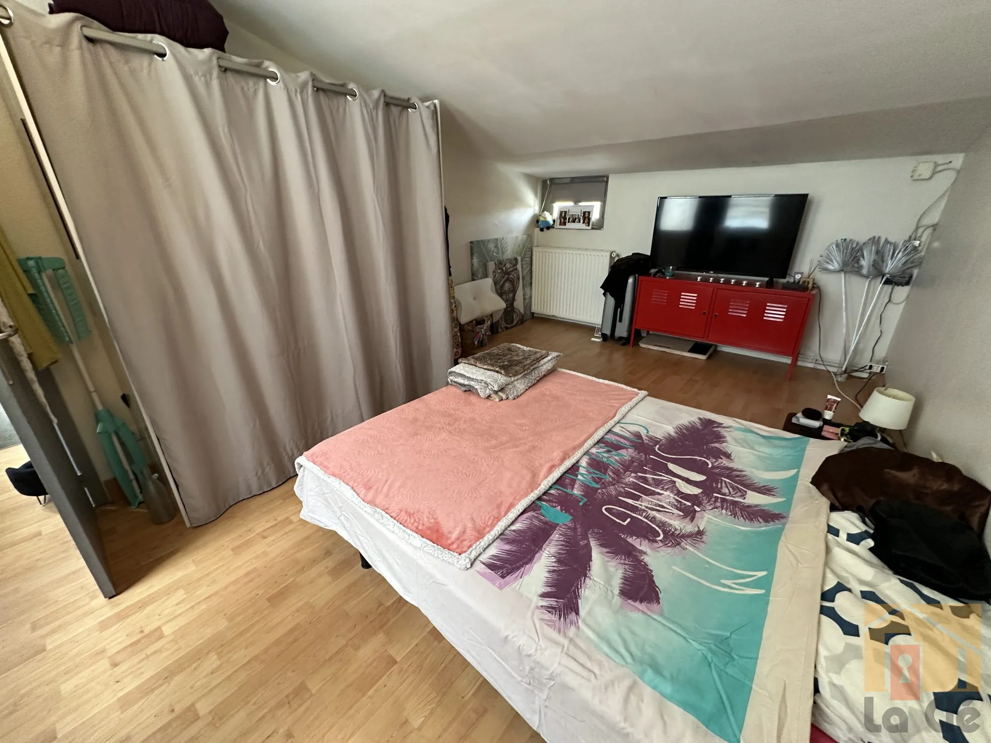 Immeuble à vendre à Agen avec deux appartements locatifs au cœur du centre-ville 