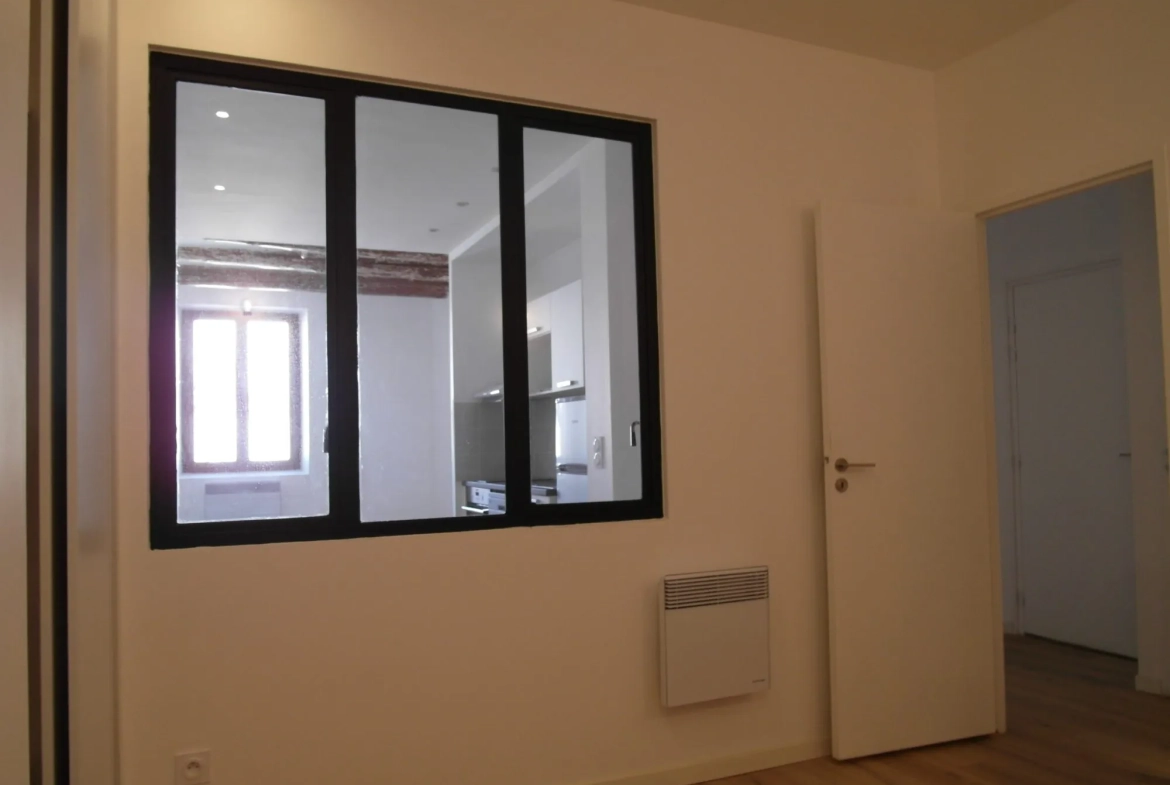 Appartement 2 pièces rénové dans le centre de Marseille - investissement locatif ou résidence 