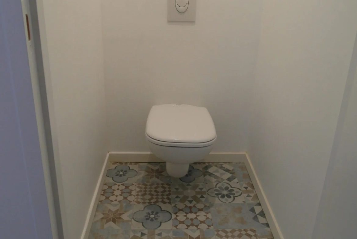 Appartement 2 pièces rénové dans le centre de Marseille - investissement locatif ou résidence 