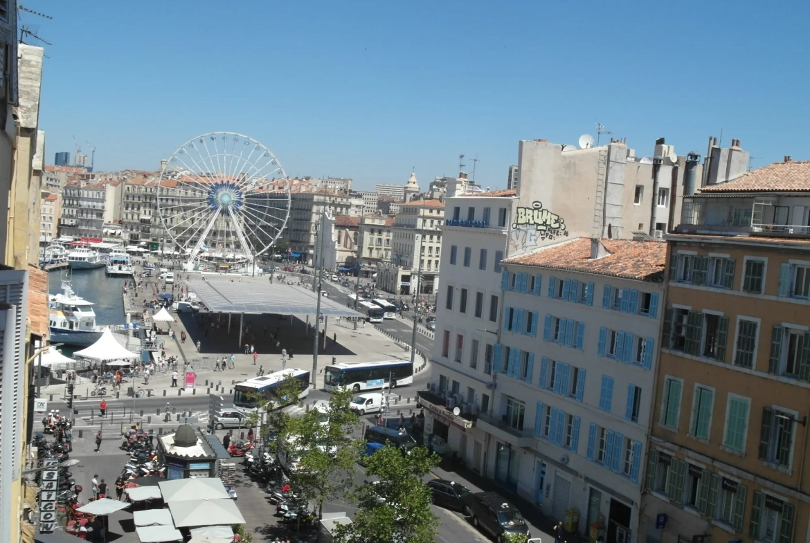 Appartement 2 pièces rénové dans le centre de Marseille - investissement locatif ou résidence 