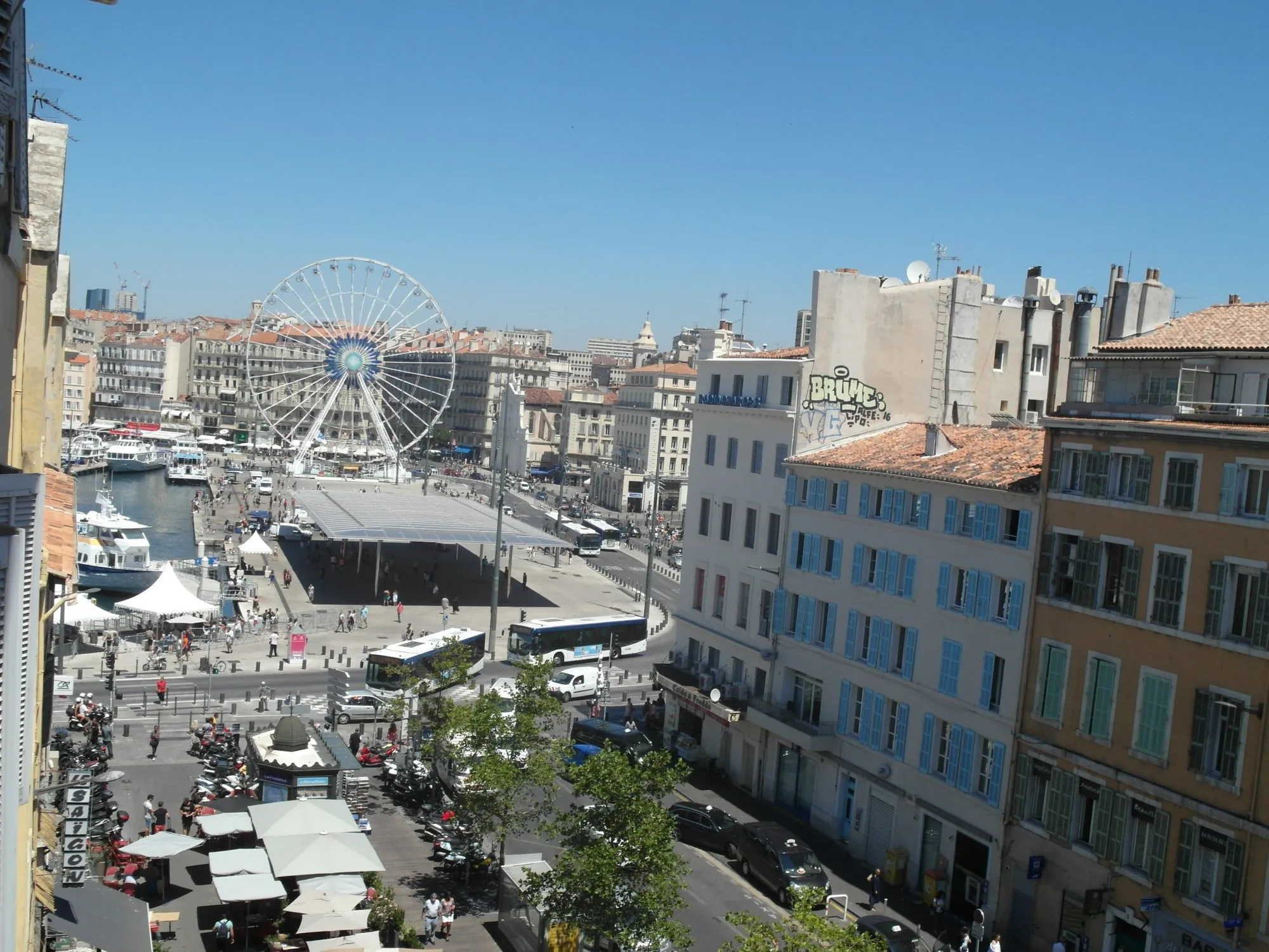 Appartement 2 pièces rénové dans le centre de Marseille - investissement locatif ou résidence 