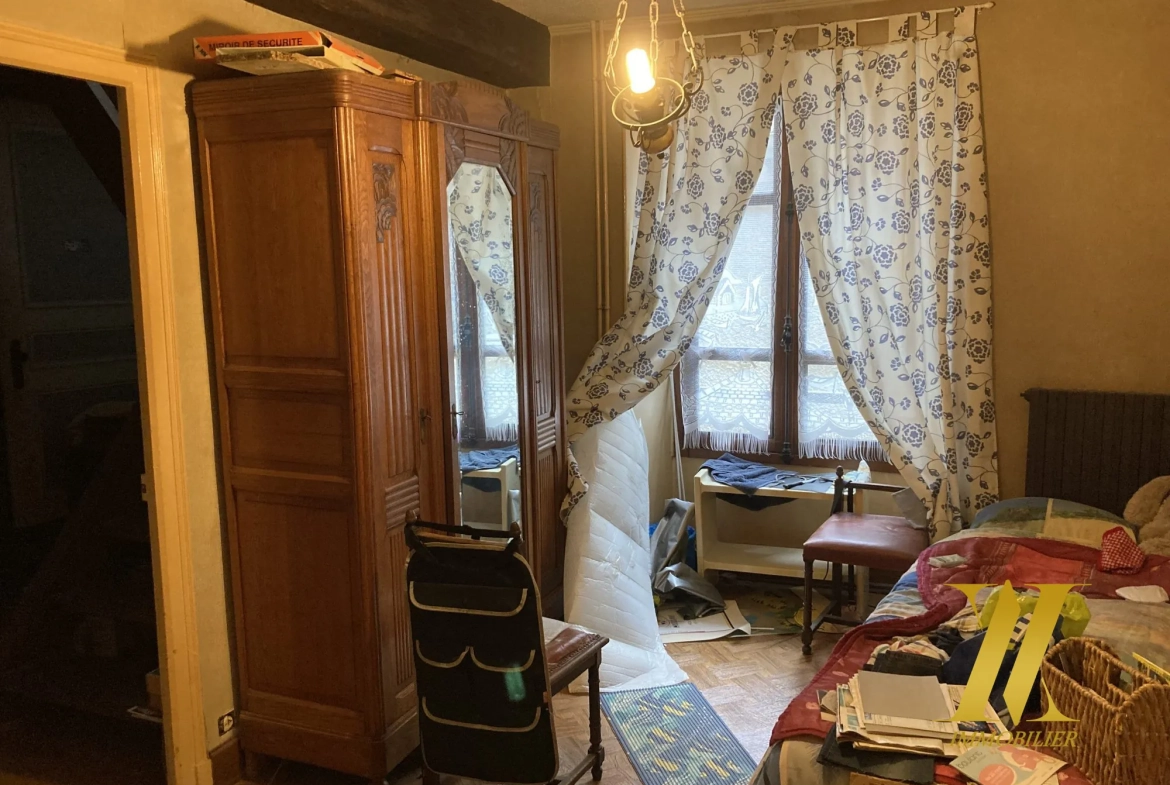 Maison T4 à rénover à Damery – Fort potentiel et dépendances 