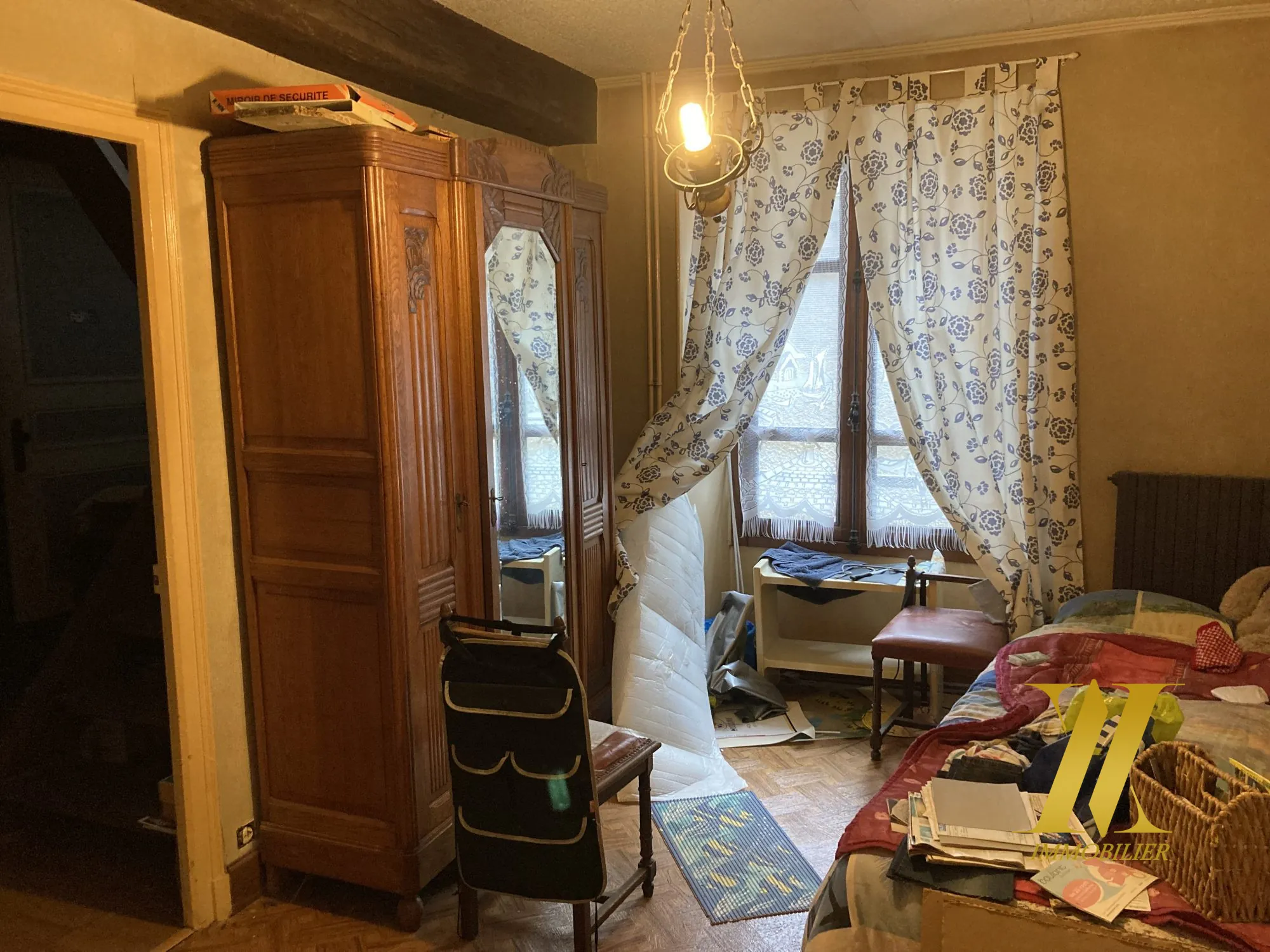 Maison T4 à rénover à Damery – Fort potentiel et dépendances 