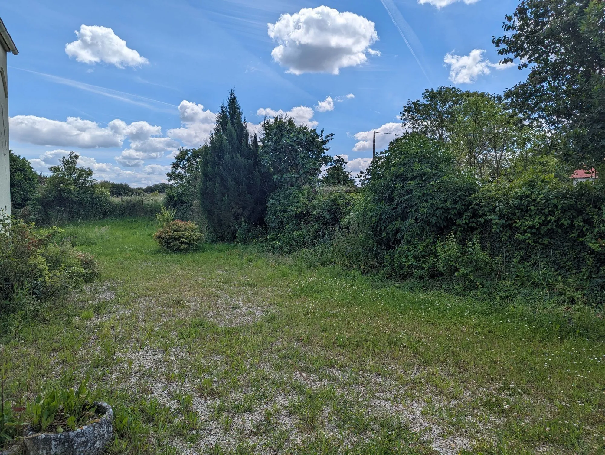 Grande maison à rénover avec jardin près de Vermenton - Potentiel exceptionnel 