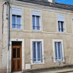Maison de ville à vendre à Mamers - 87 m², terrasse, garage, locataire en place